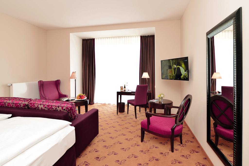 באד נויאנאהר-ארוויילר Hotel Villa Sanct Peter מראה חיצוני תמונה